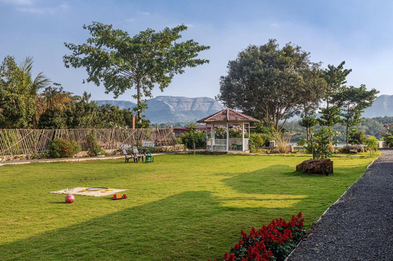Saffronstays House Bouganvillea: Rustic Lakeside With Pool Villa Nashik
