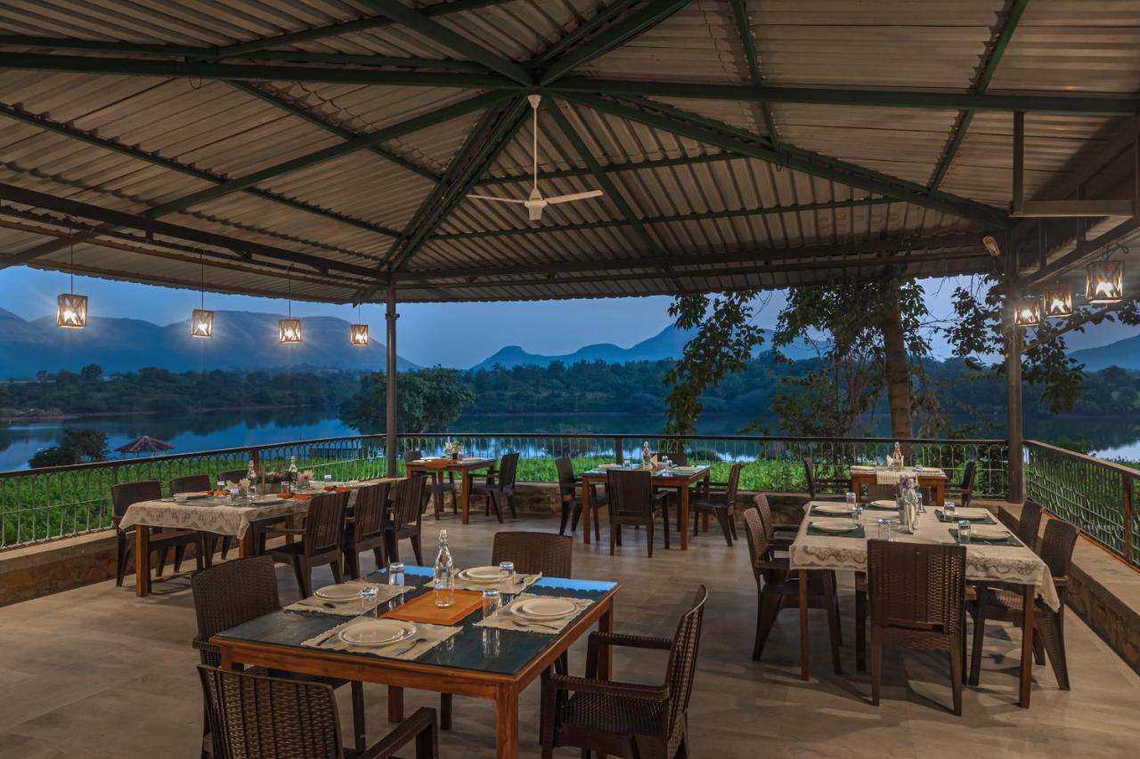Villa Saffronstays House Bouganvillea: Rustic Lakeside With Pool